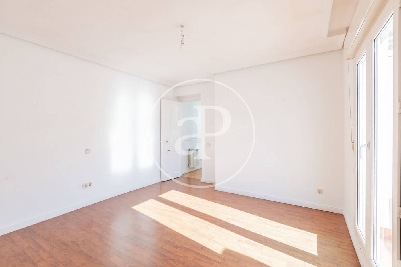 3 bedroom Apartment for rent in Madrid city - € 3,950 (Ref: 9843409)