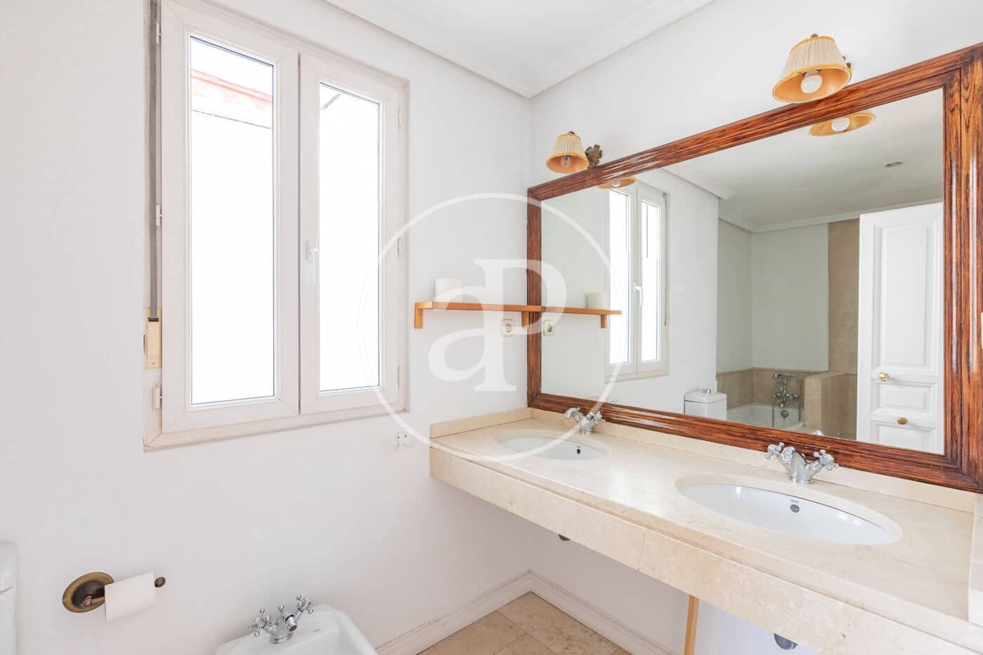 3 bedroom Apartment for rent in Madrid city - € 3,950 (Ref: 9843409)