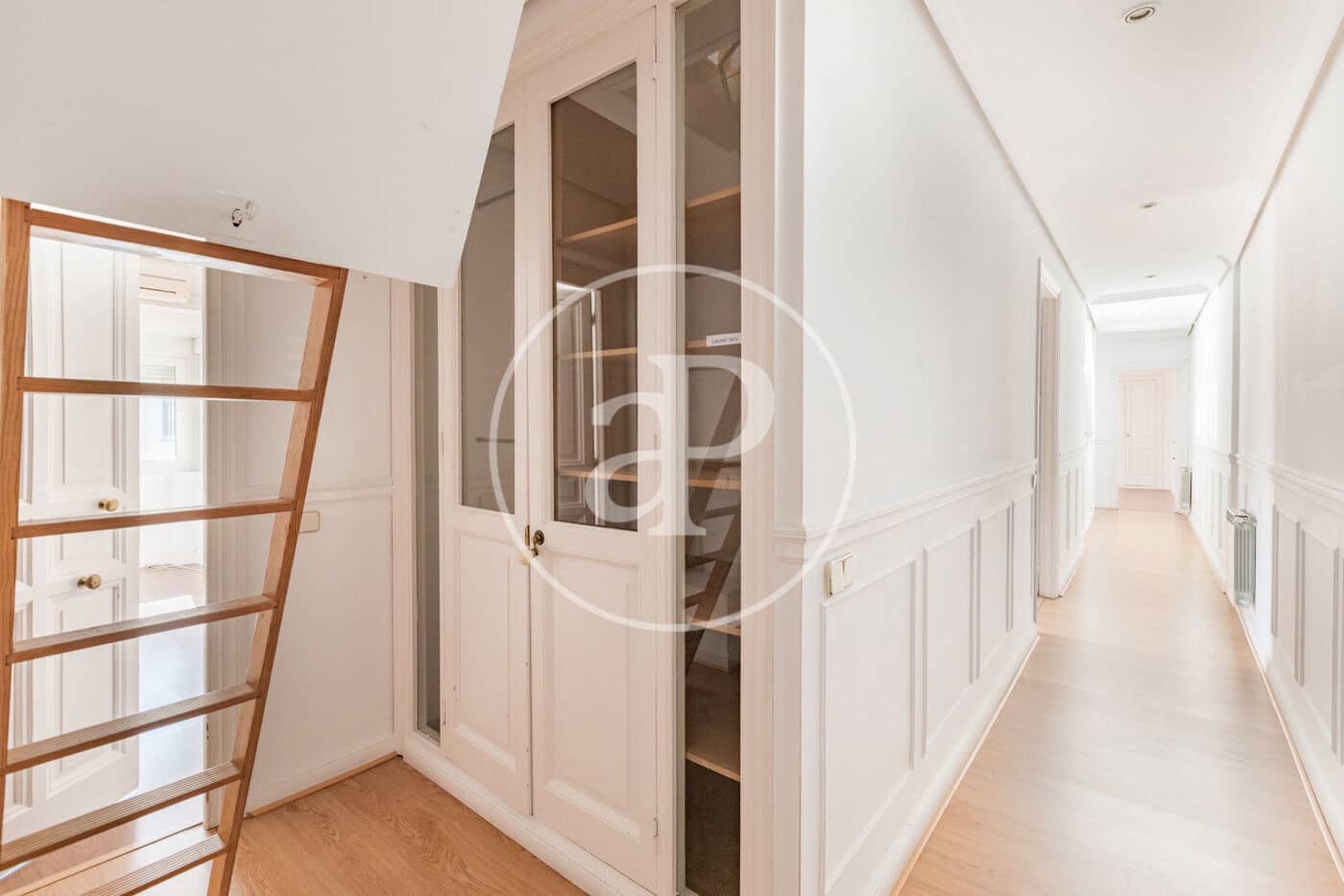 3 bedroom Apartment for rent in Madrid city - € 3,950 (Ref: 9843409)
