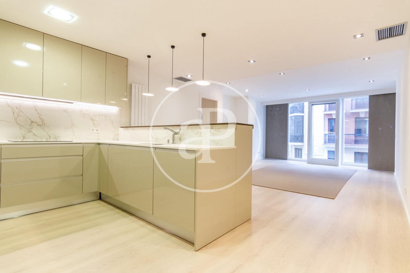 1 sypialnia Apartament do wynajęcia w Miasto Madryt - 2 650 € (Ref: 9843410)