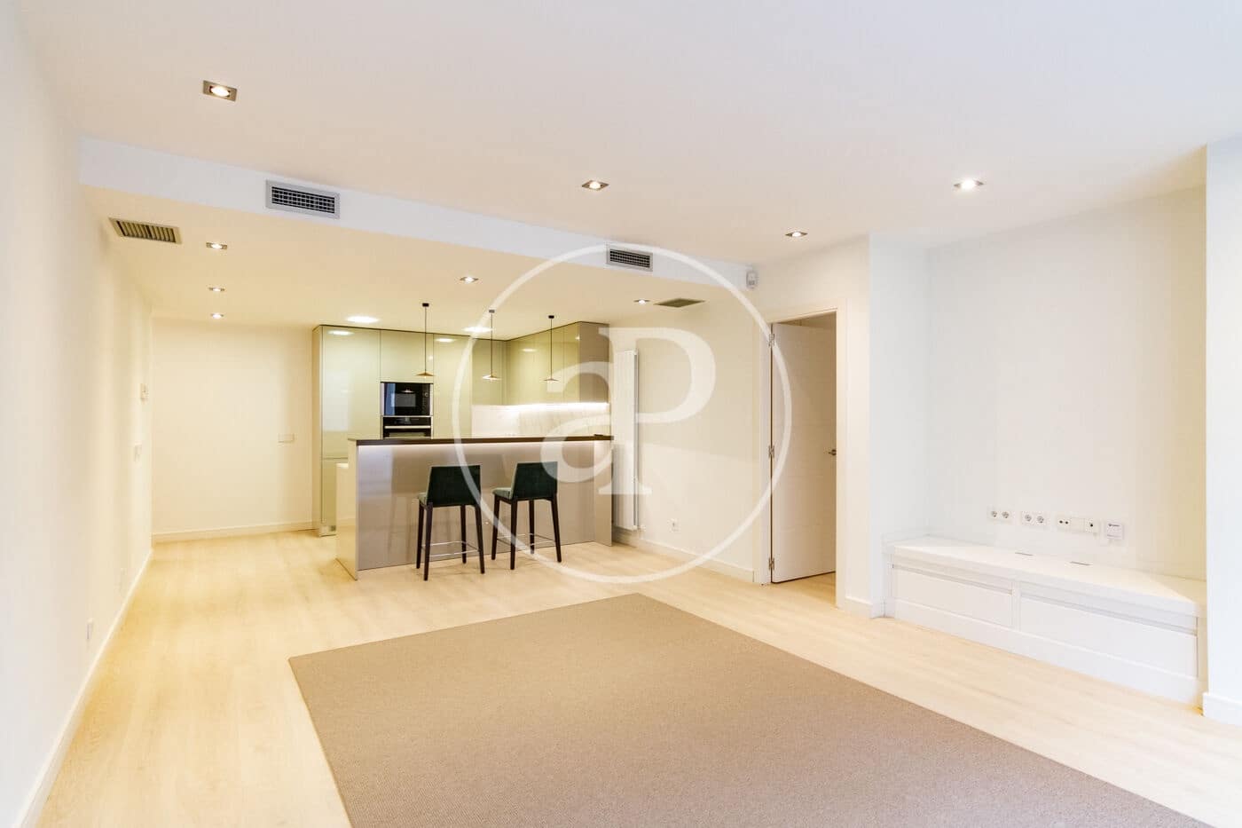 1 sypialnia Apartament do wynajęcia w Miasto Madryt - 2 650 € (Ref: 9843410)
