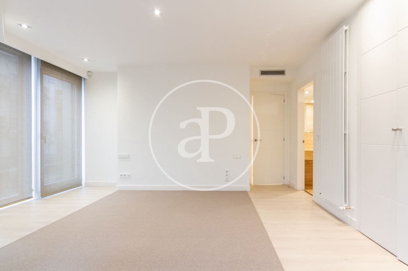 1 sypialnia Apartament do wynajęcia w Miasto Madryt - 2 650 € (Ref: 9843410)