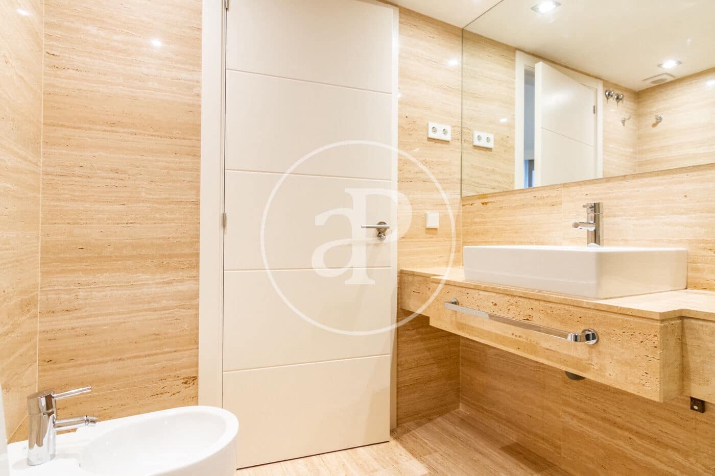 1 sypialnia Apartament do wynajęcia w Miasto Madryt - 2 650 € (Ref: 9843410)