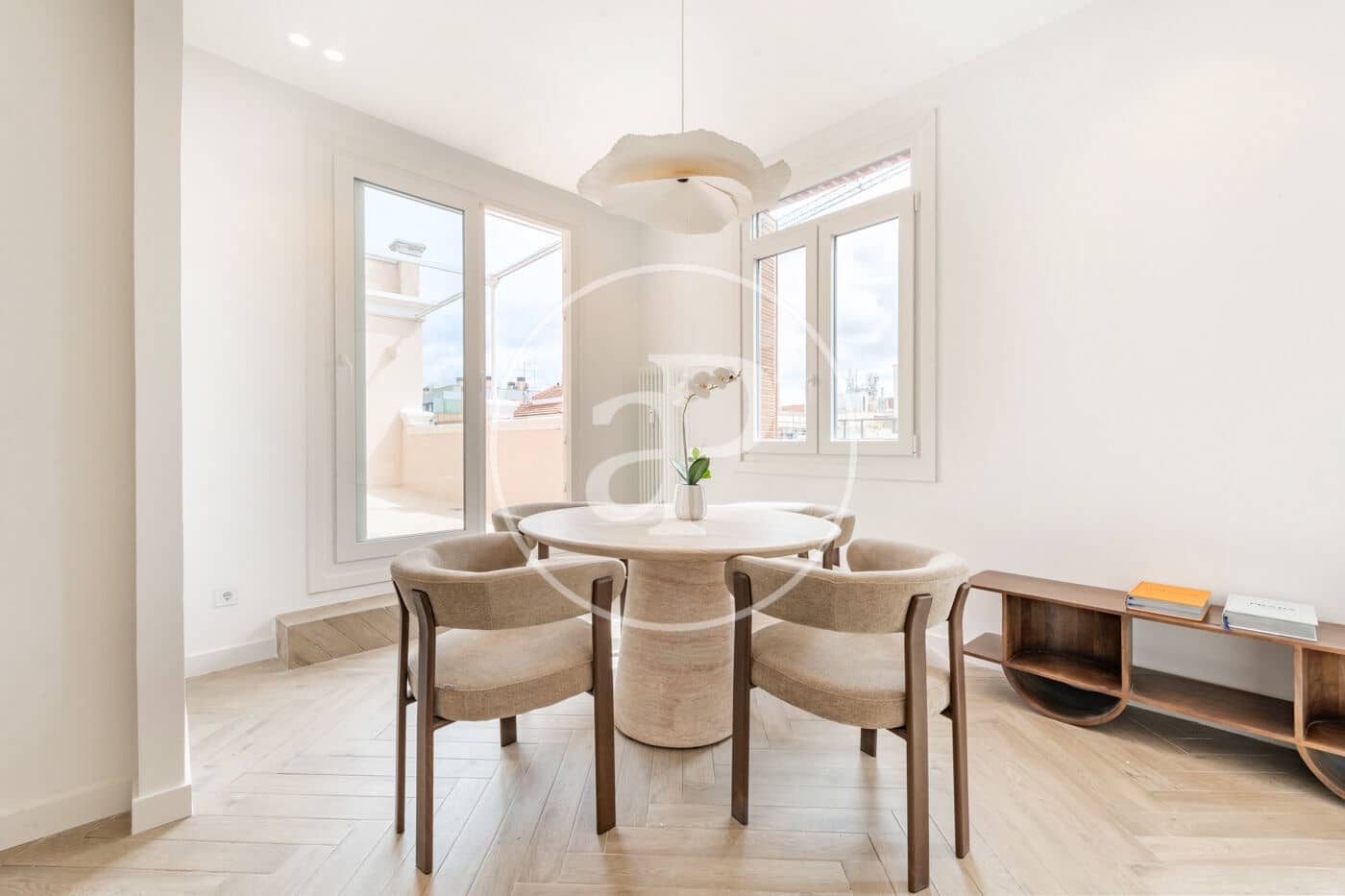 2 bedroom Apartment for sale in Madrid city - € 1,299,000 (Ref: 9843412)