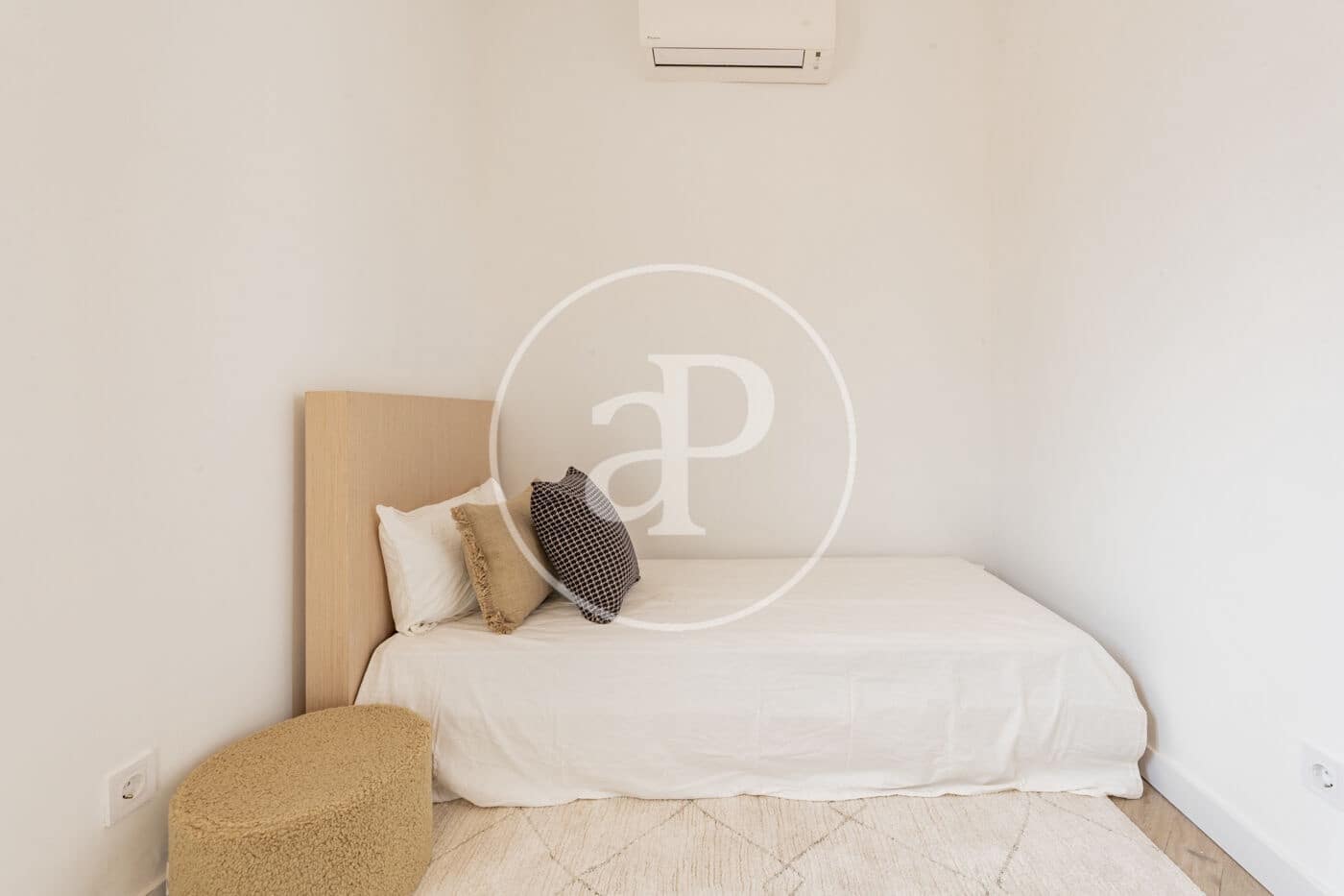 2 bedroom Apartment for sale in Madrid city - € 1,299,000 (Ref: 9843412)