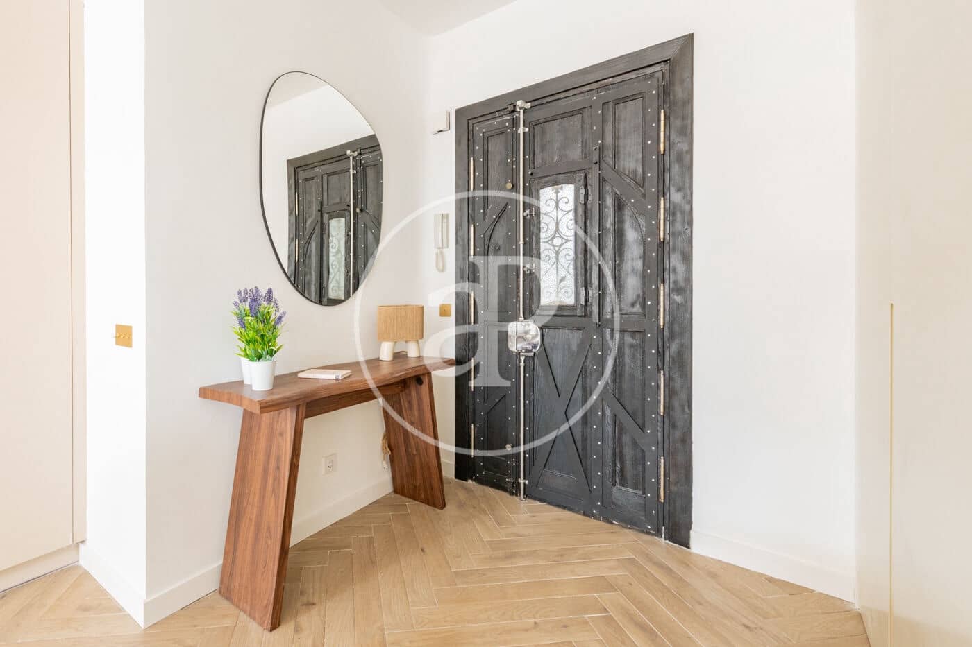 2 bedroom Apartment for sale in Madrid city - € 1,299,000 (Ref: 9843412)