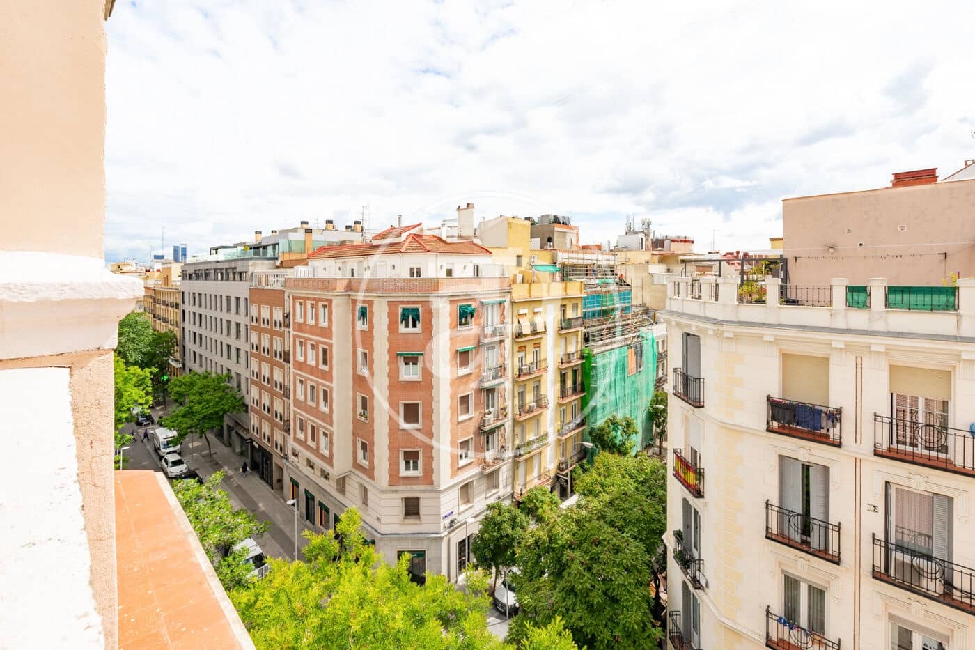 2 bedroom Apartment for sale in Madrid city - € 1,299,000 (Ref: 9843412)