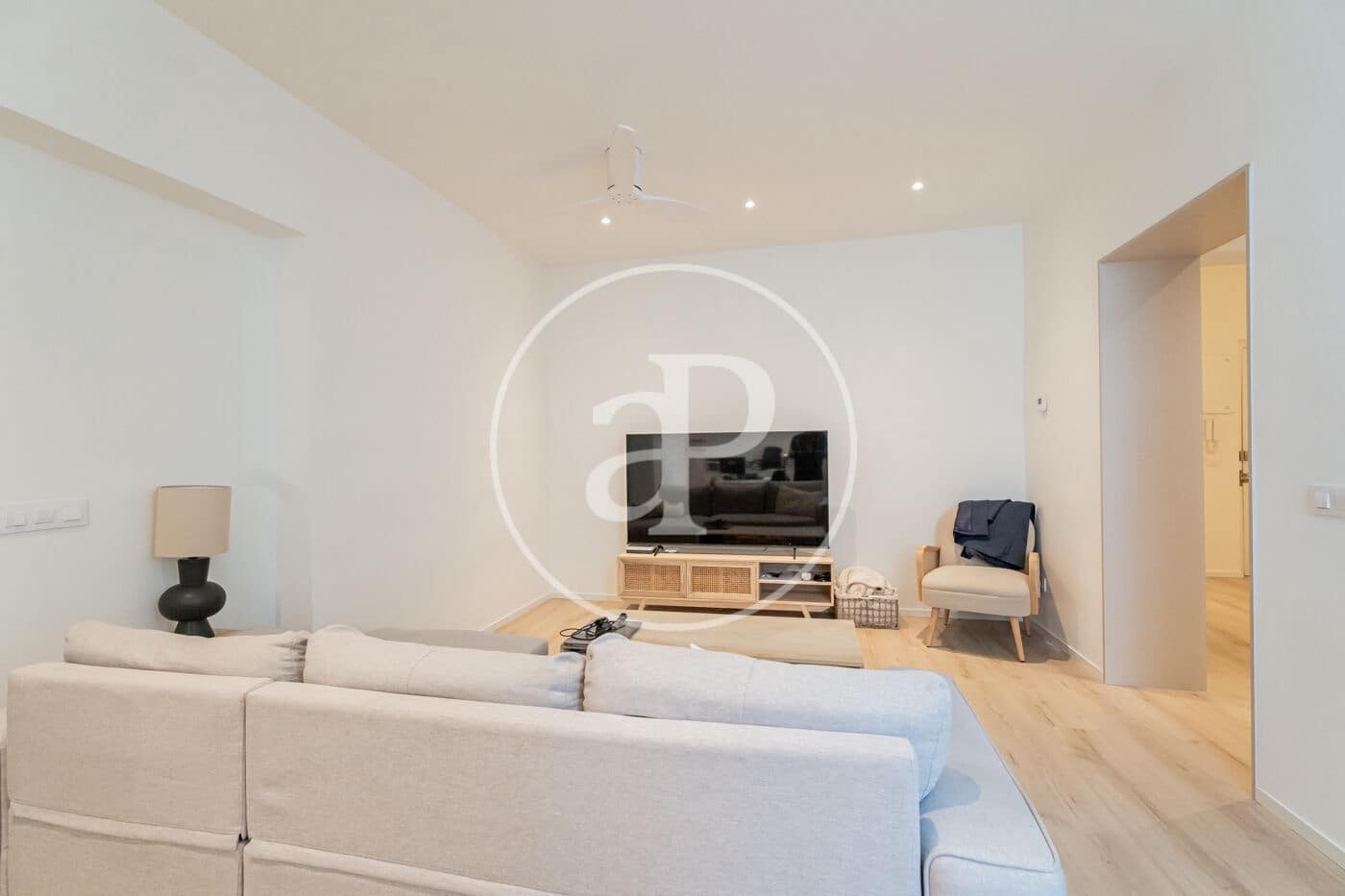 2 bedroom Apartment for sale in Madrid city - € 730,000 (Ref: 9843413)