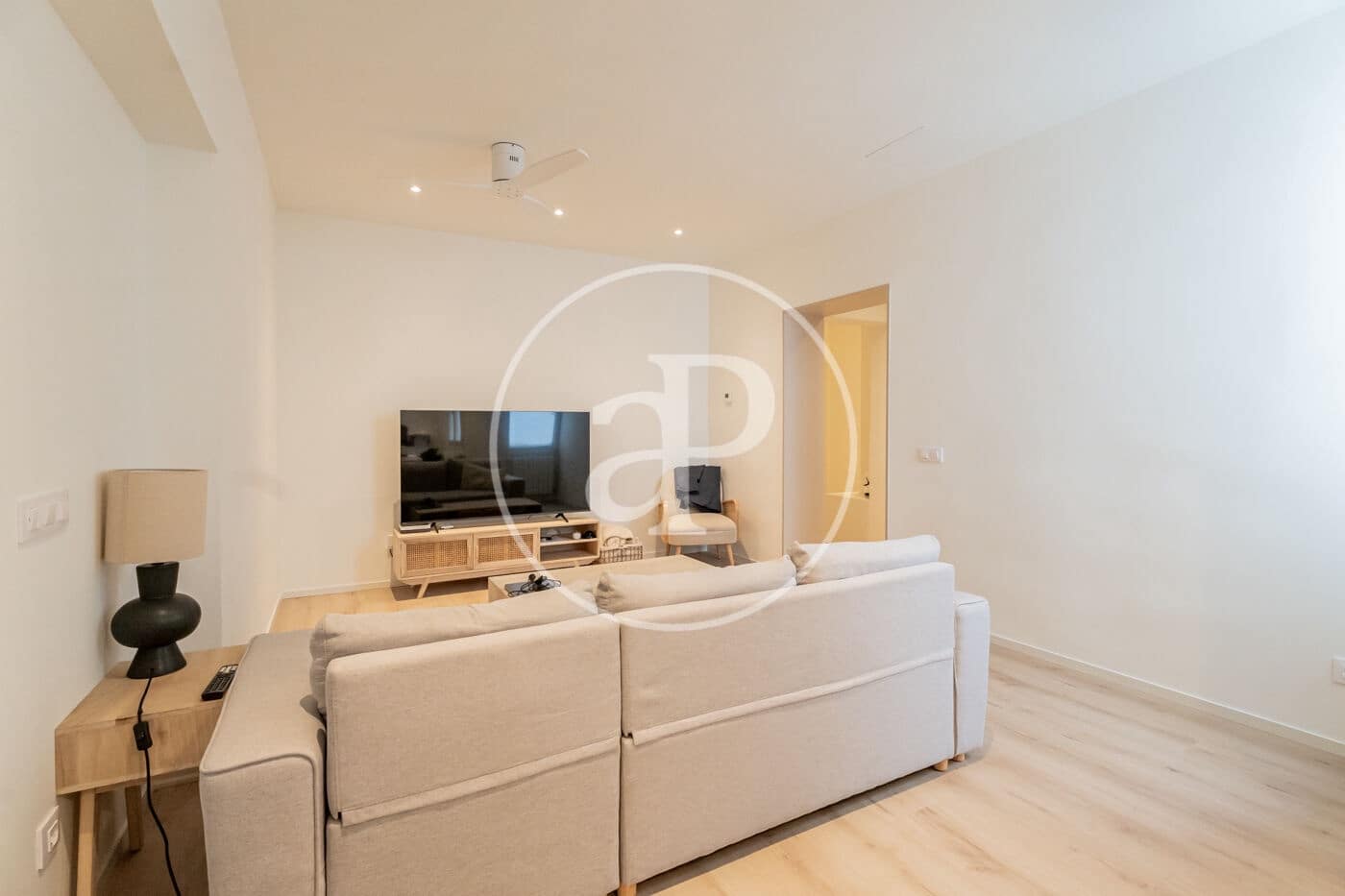 2 bedroom Apartment for sale in Madrid city - € 730,000 (Ref: 9843413)