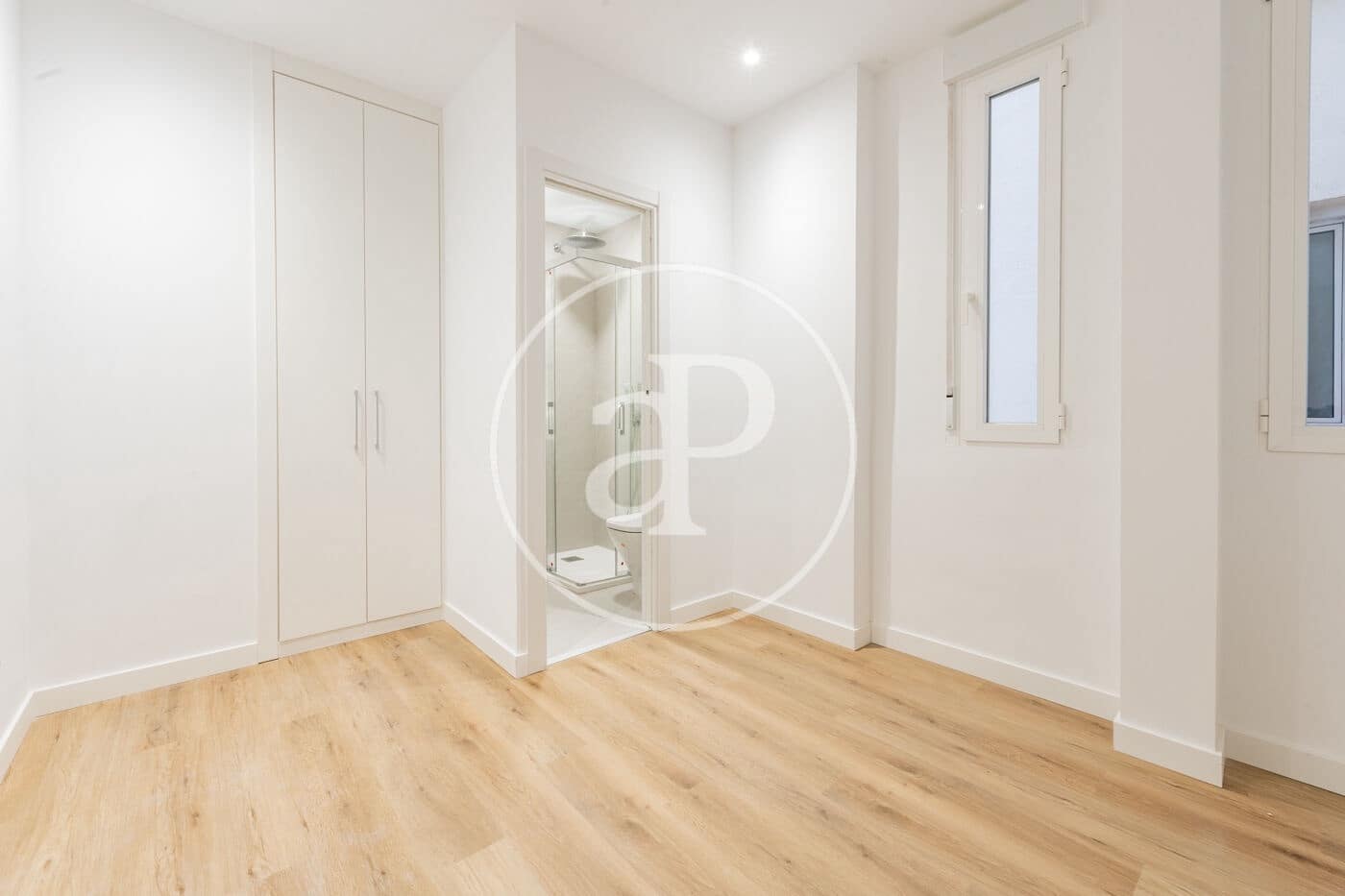 6 bedroom Apartment for sale in Madrid city - € 1,200,000 (Ref: 9846245)