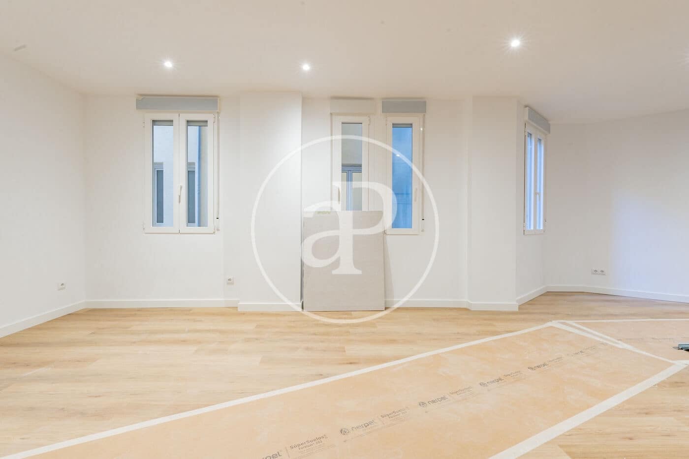 6 bedroom Apartment for sale in Madrid city - € 1,200,000 (Ref: 9846245)
