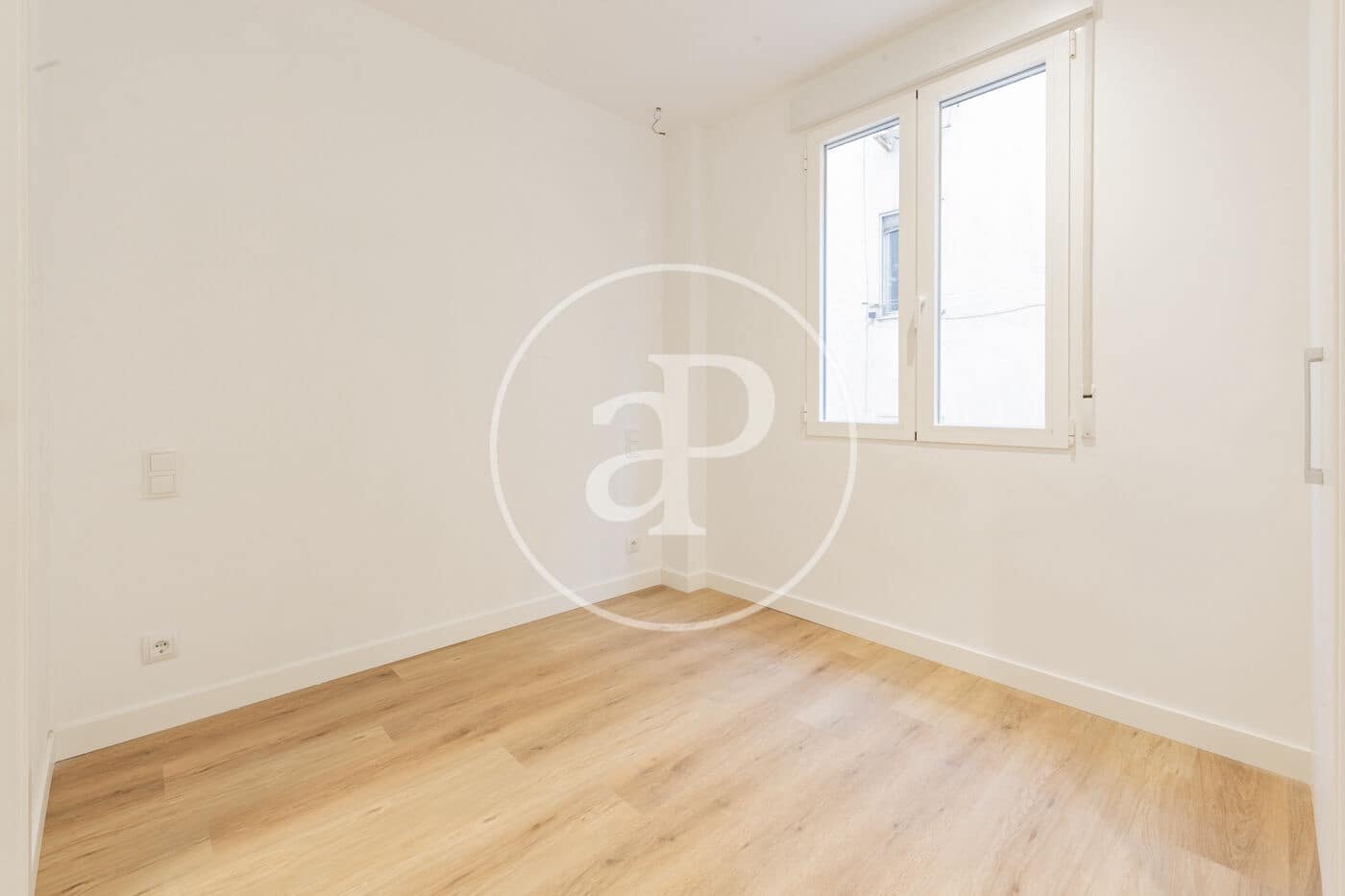 6 bedroom Apartment for sale in Madrid city - € 1,200,000 (Ref: 9846245)