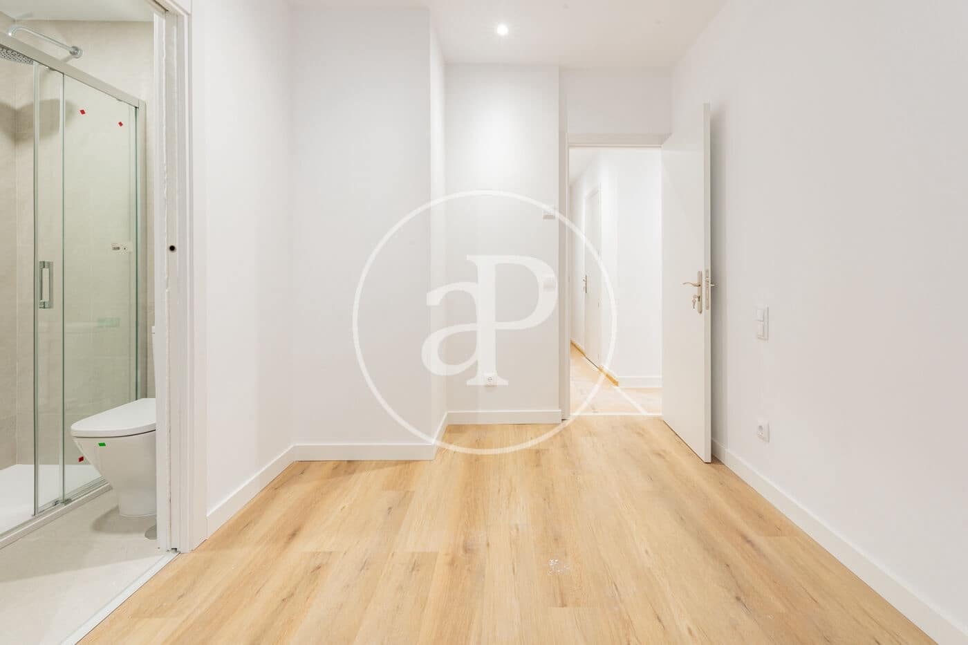 6 bedroom Apartment for sale in Madrid city - € 1,200,000 (Ref: 9846245)
