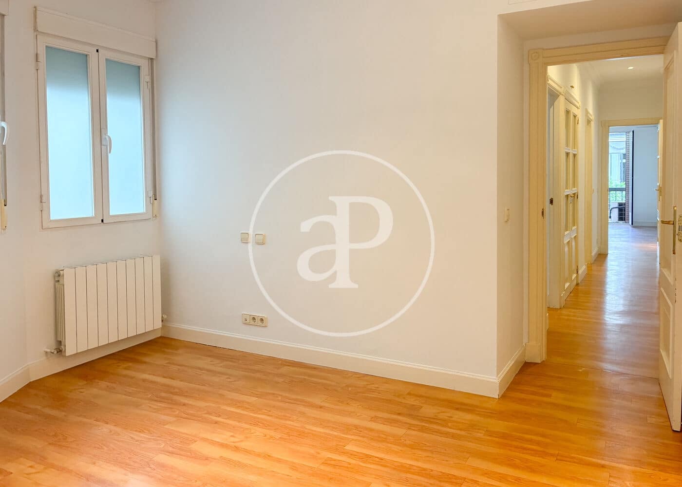 2 sypialnia Apartament do wynajęcia w Miasto Madryt - 1 950 € (Ref: 9846247)