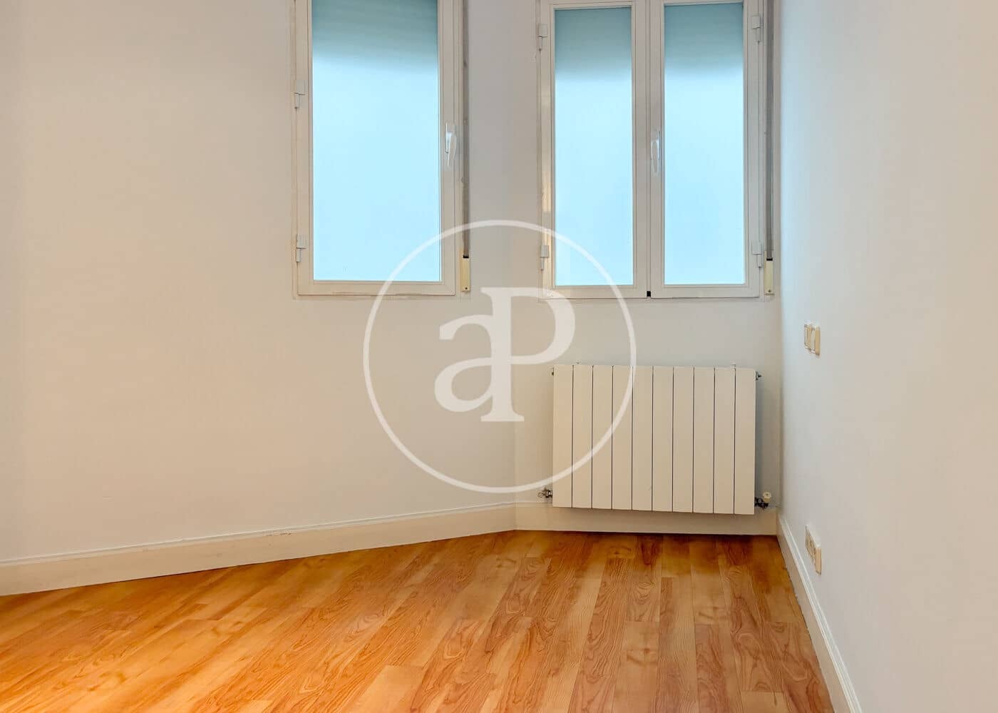 2 sypialnia Apartament do wynajęcia w Miasto Madryt - 1 950 € (Ref: 9846247)