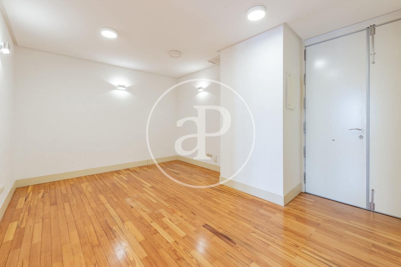 1 sypialnia Apartament do wynajęcia w Miasto Madryt - 2 000 € (Ref: 9846248)