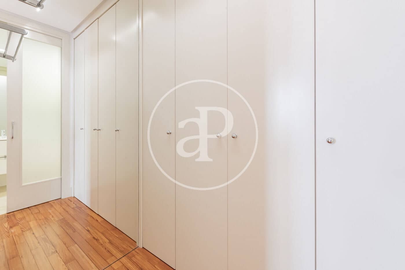 1 sypialnia Apartament do wynajęcia w Miasto Madryt - 2 000 € (Ref: 9846248)