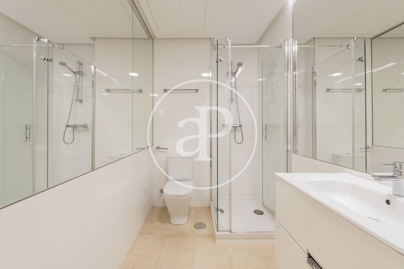 1 sypialnia Apartament do wynajęcia w Miasto Madryt - 2 000 € (Ref: 9846248)