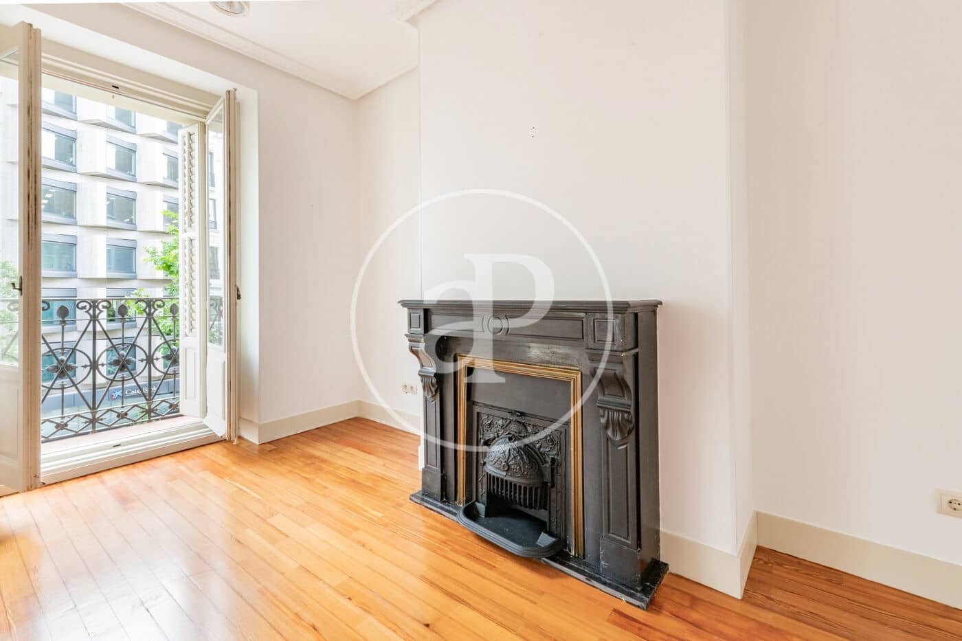Apartamento de 1 habitación en Madrid ciudad en alquiler - 2.400 € (Ref: 9846249)