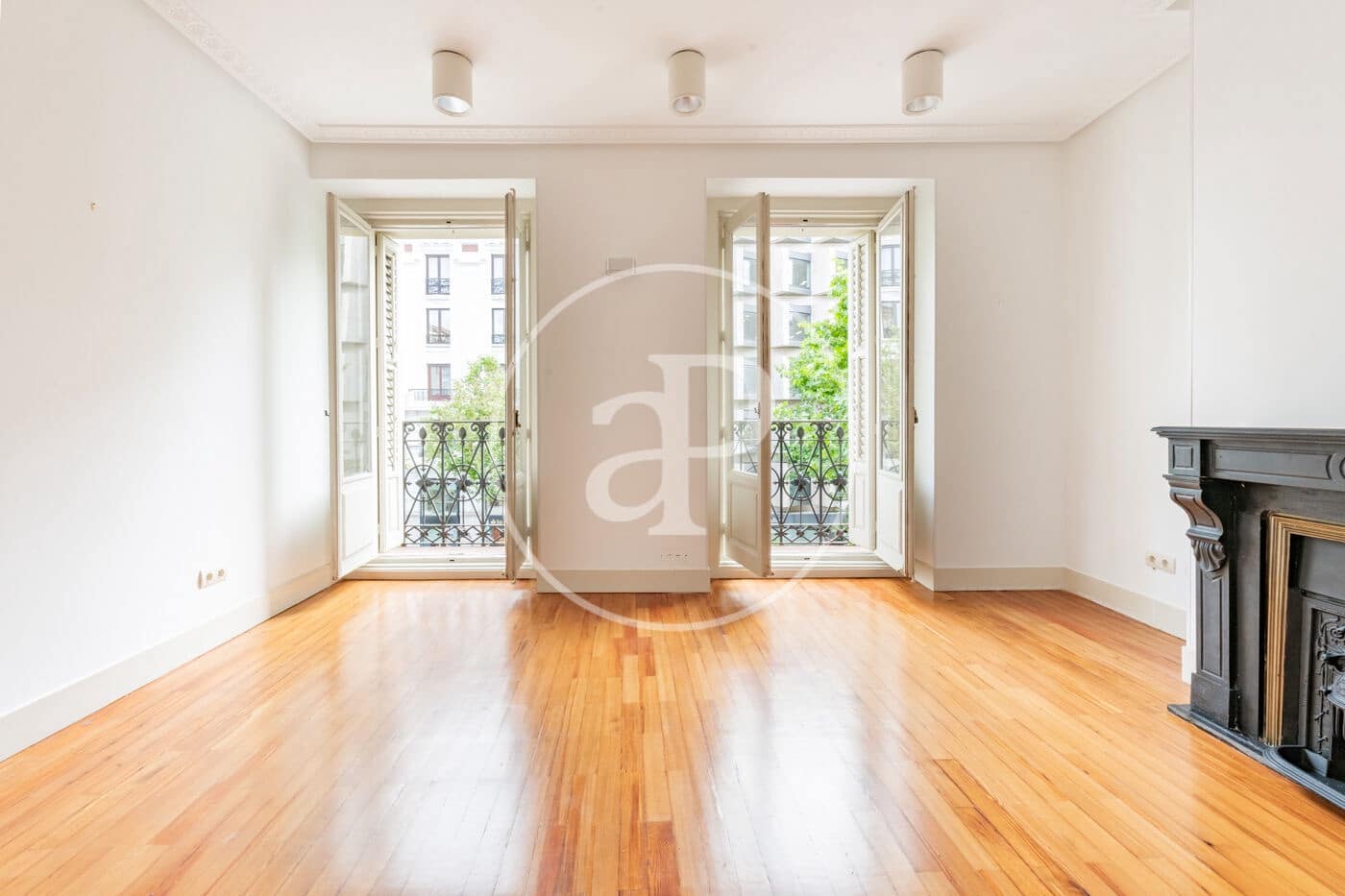 Apartamento de 1 habitación en Madrid ciudad en alquiler - 2.400 € (Ref: 9846249)
