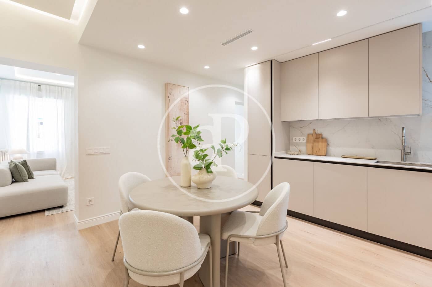 3 bedroom Apartment for sale in Madrid city - € 1,175,000 (Ref: 9846250)