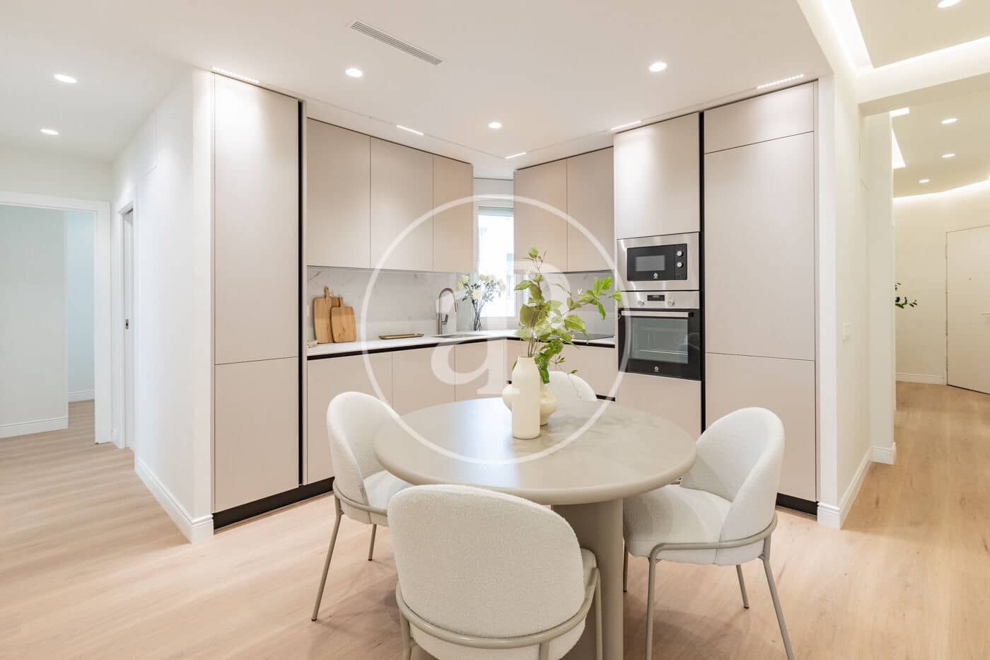 3 bedroom Apartment for sale in Madrid city - € 1,175,000 (Ref: 9846250)