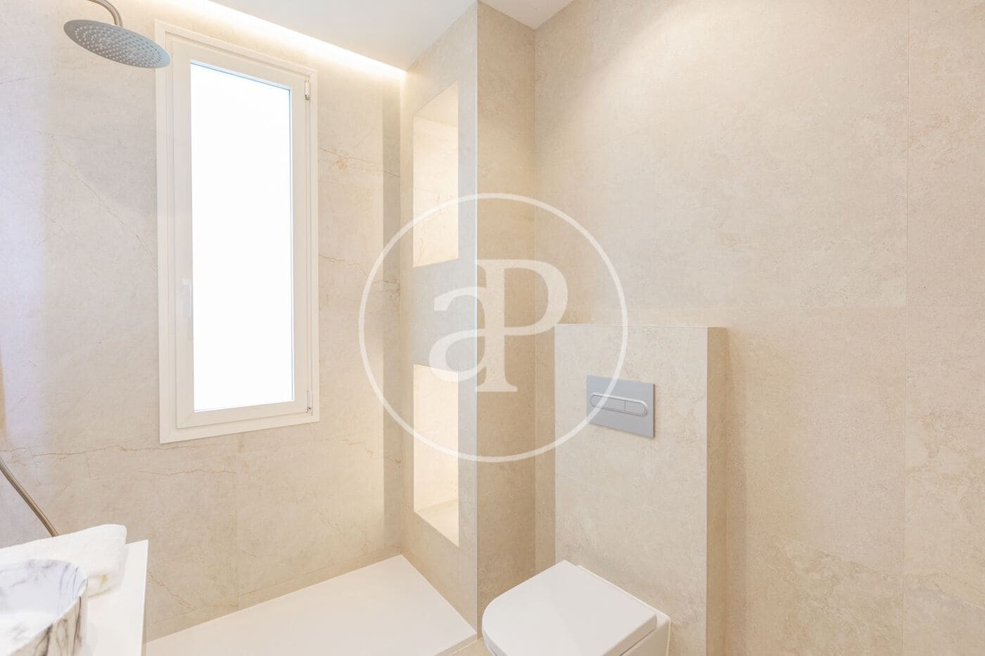 3 bedroom Apartment for sale in Madrid city - € 1,175,000 (Ref: 9846250)