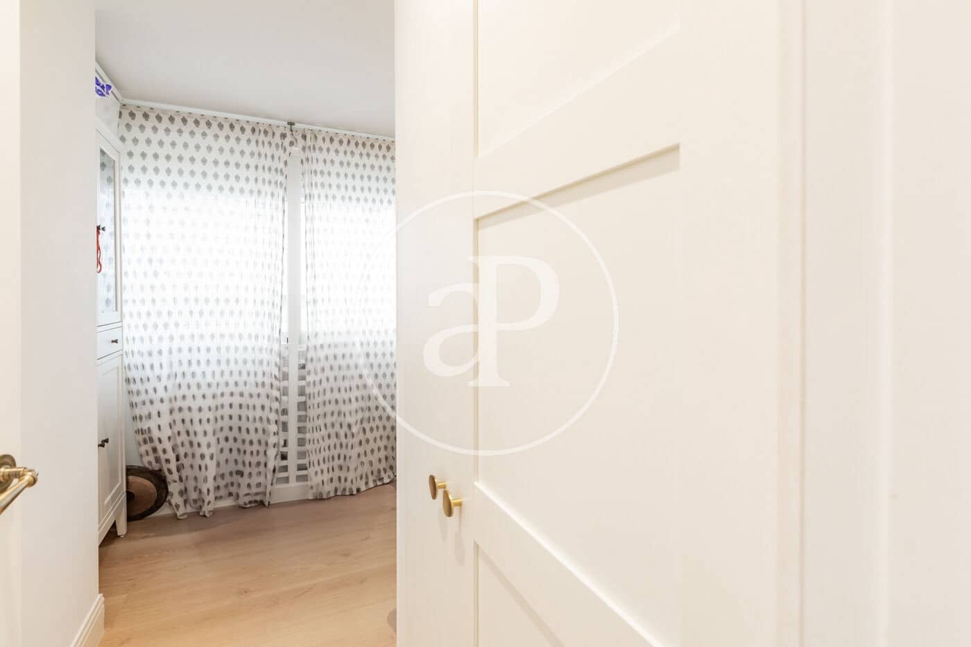 2 bedroom Apartment for sale in Madrid city - € 950,000 (Ref: 9846251)