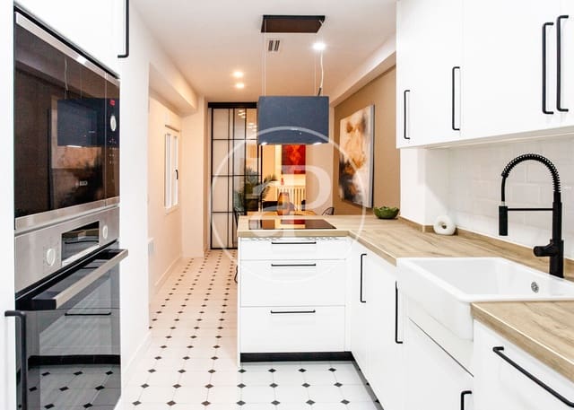 Apartamento de 2 habitaciones en Castellana, Madrid ciudad en alquiler - 2.950 € (Ref: 9846252)