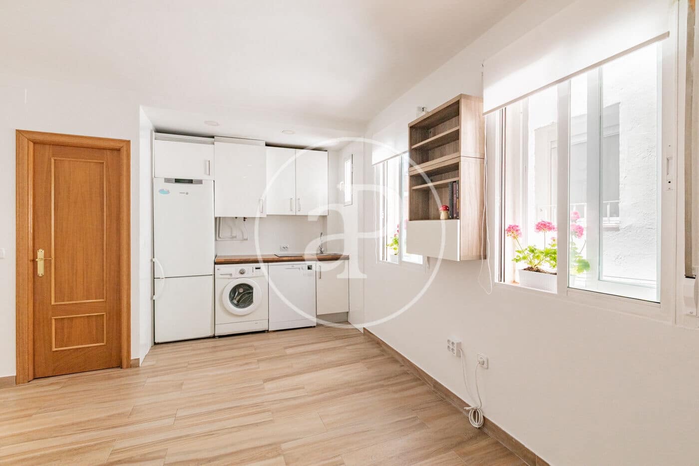 1 soveværelse Lejlighed til leje i Madrid by - € 1.100 (Ref: 9849395)
