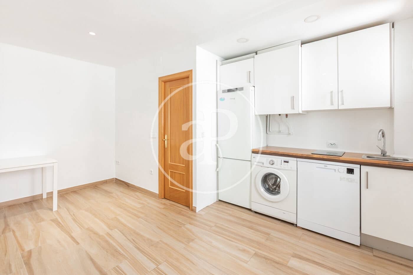 1 soveværelse Lejlighed til leje i Madrid by - € 1.100 (Ref: 9849395)