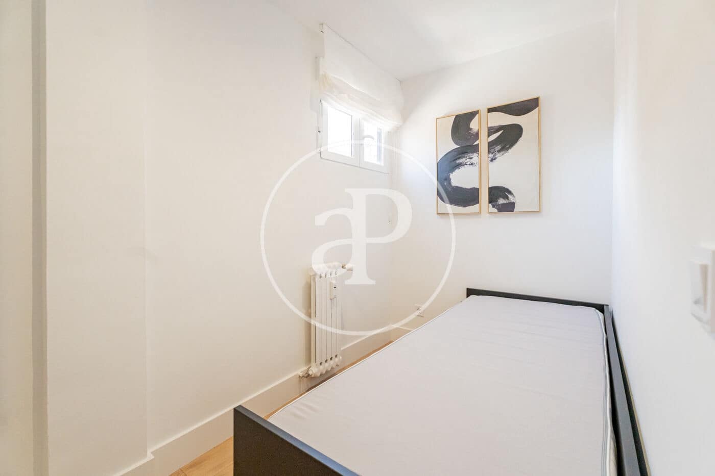 2 sypialnia Apartament do wynajęcia w Miasto Madryt z basenem garażem - 1 850 € (Ref: 9849396)