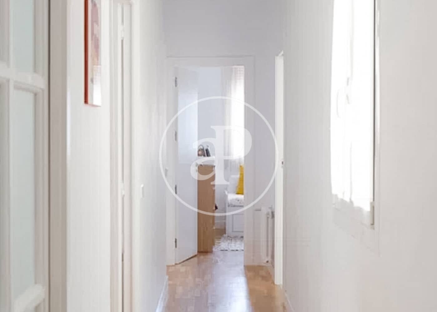 3 soveværelse Lejlighed til leje i Madrid by med garage - € 3.250 (Ref: 9849397)