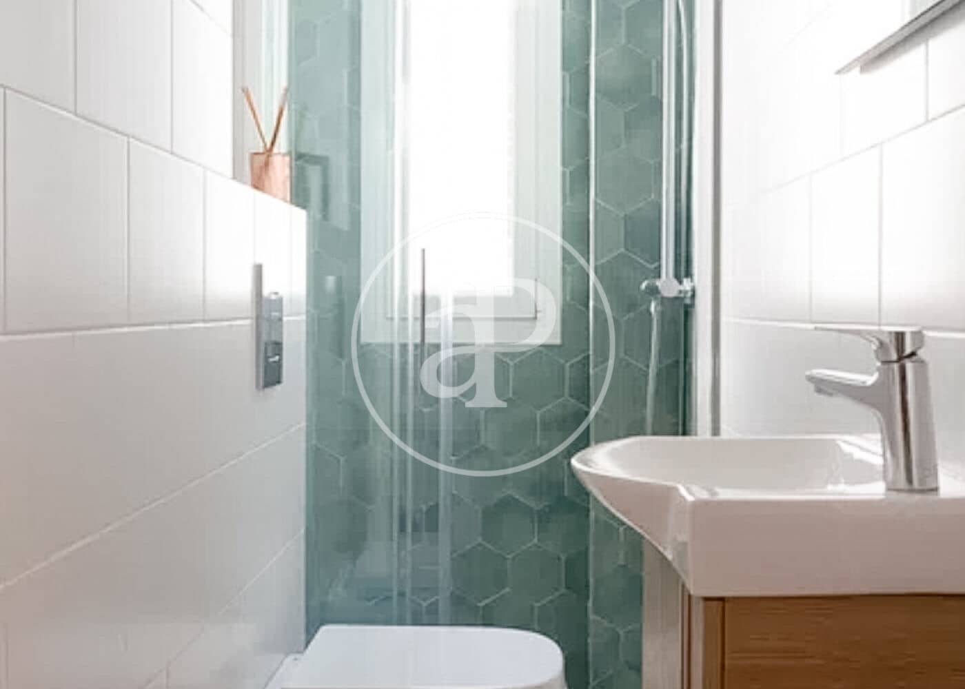 3 soveværelse Lejlighed til leje i Madrid by med garage - € 3.250 (Ref: 9849397)