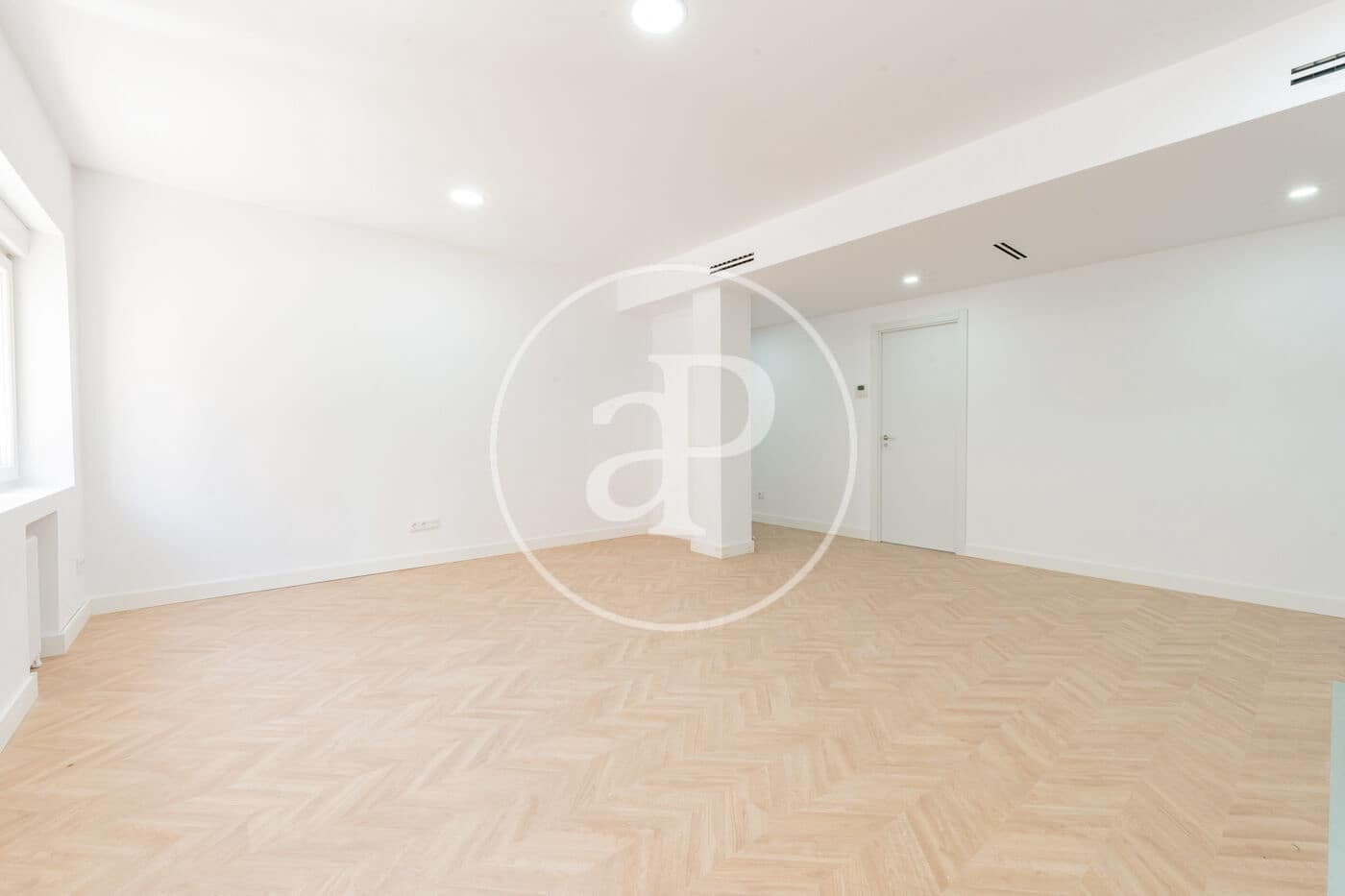 3 bedroom Apartment for sale in Madrid city - € 849,000 (Ref: 9851767)
