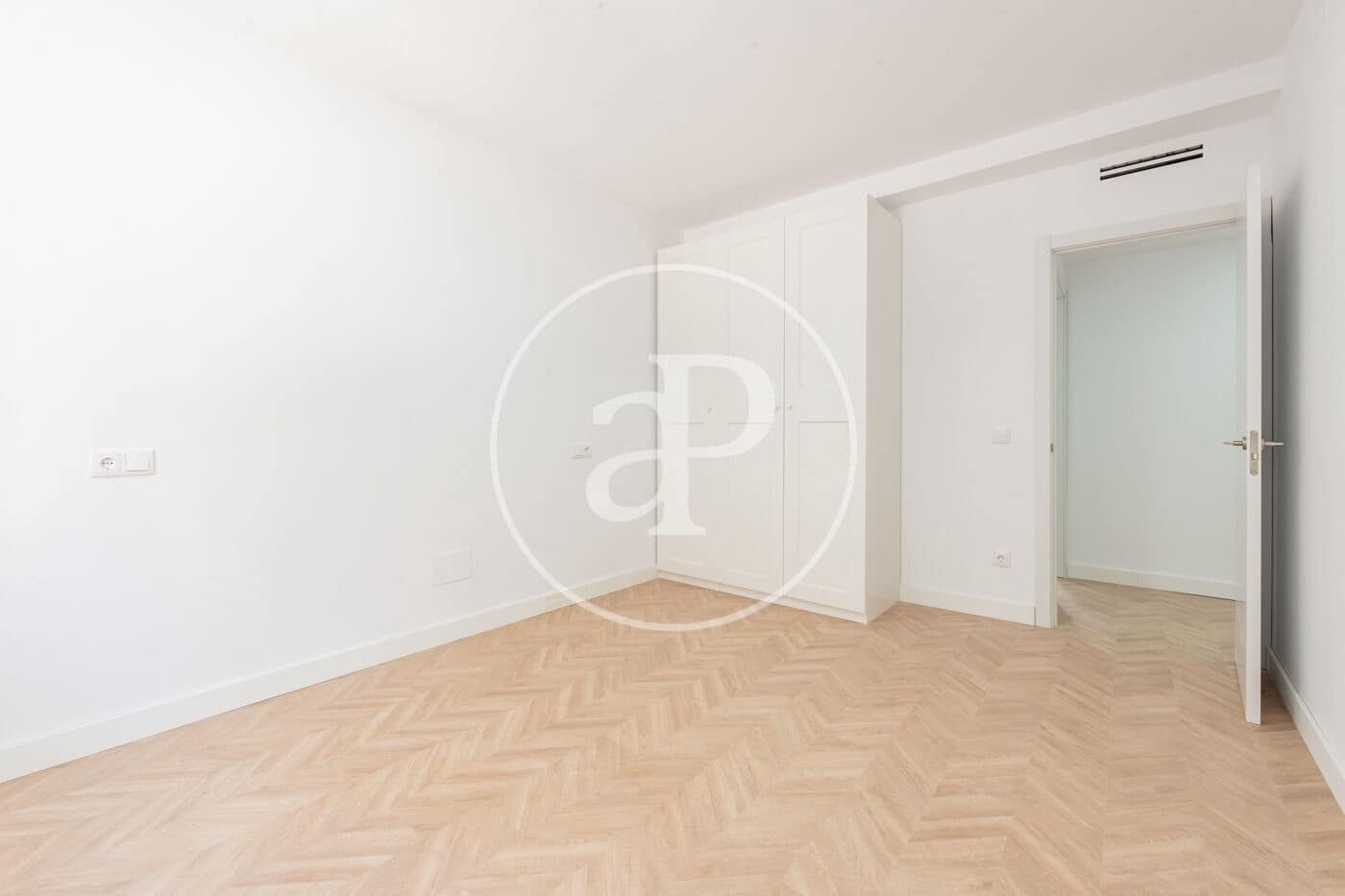 3 bedroom Apartment for sale in Madrid city - € 849,000 (Ref: 9851767)