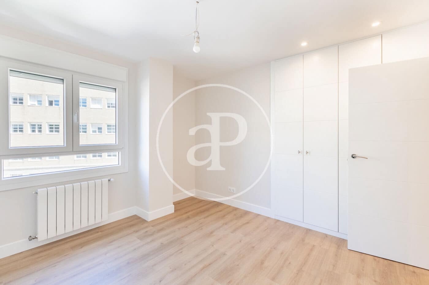 3 bedroom Apartment for rent in Madrid city with pool garage - € 2,700 (Ref: 9851768)