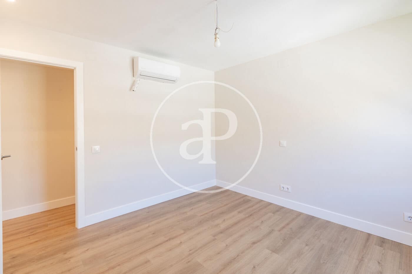 3 bedroom Apartment for rent in Madrid city with pool garage - € 2,700 (Ref: 9851768)