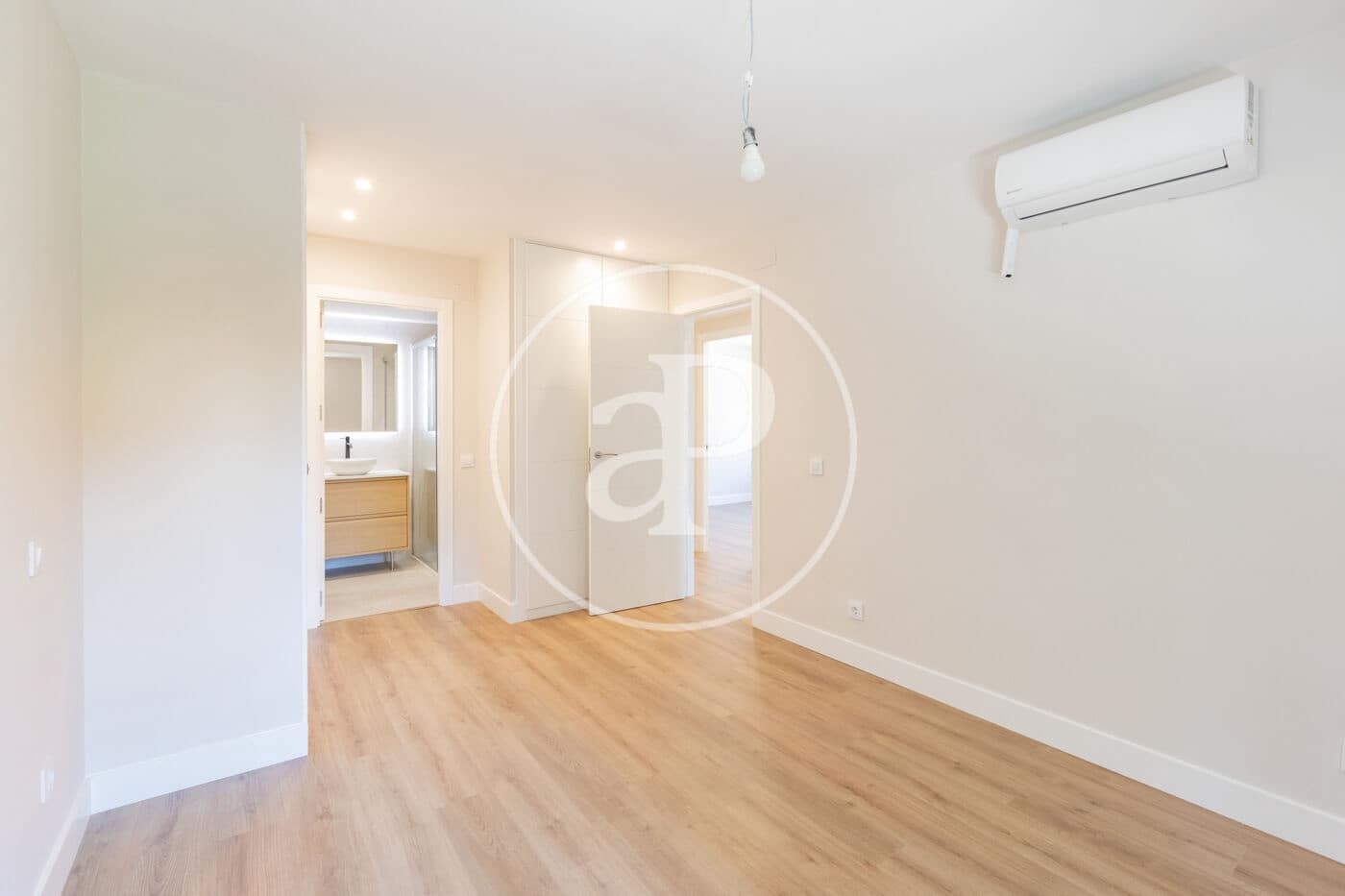 3 bedroom Apartment for rent in Madrid city with pool garage - € 2,700 (Ref: 9851768)