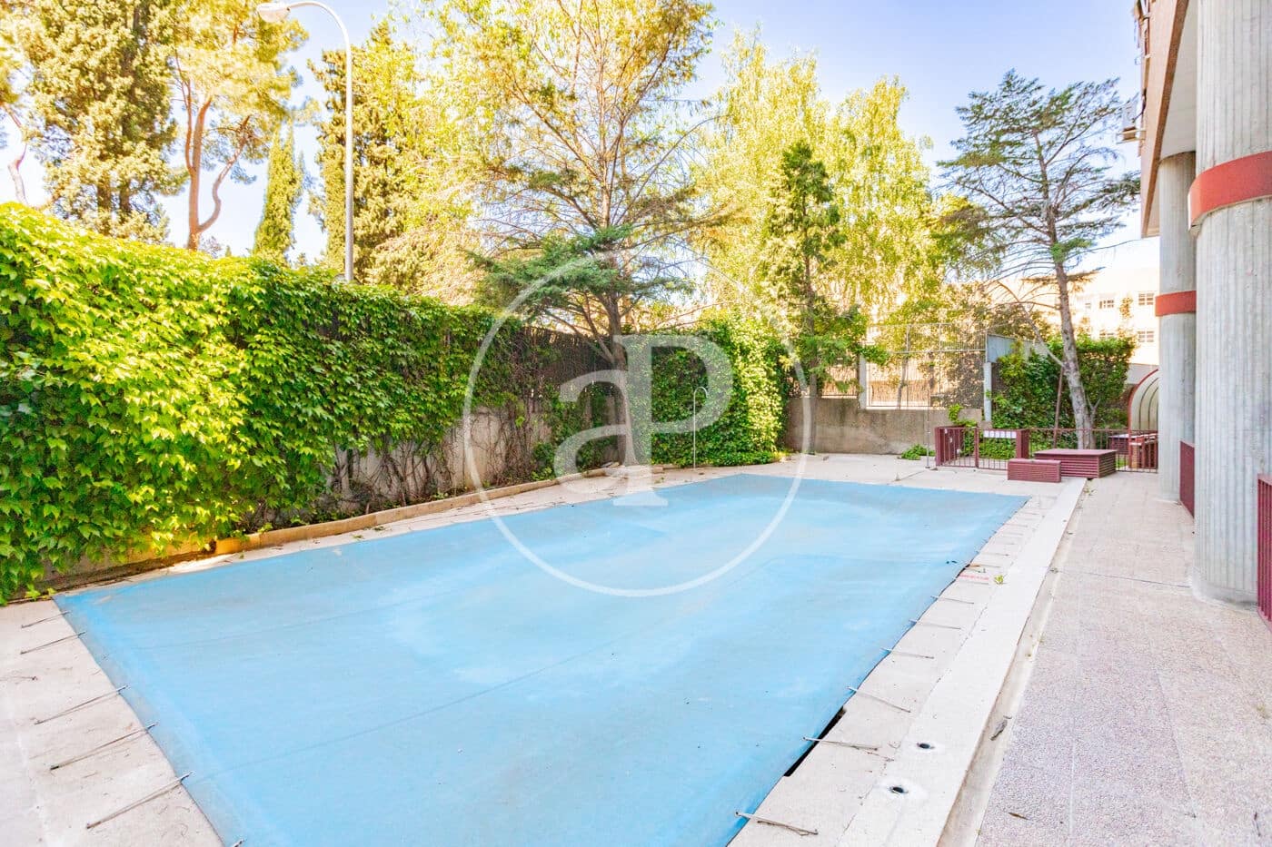 3 bedroom Apartment for rent in Madrid city with pool garage - € 2,700 (Ref: 9851768)