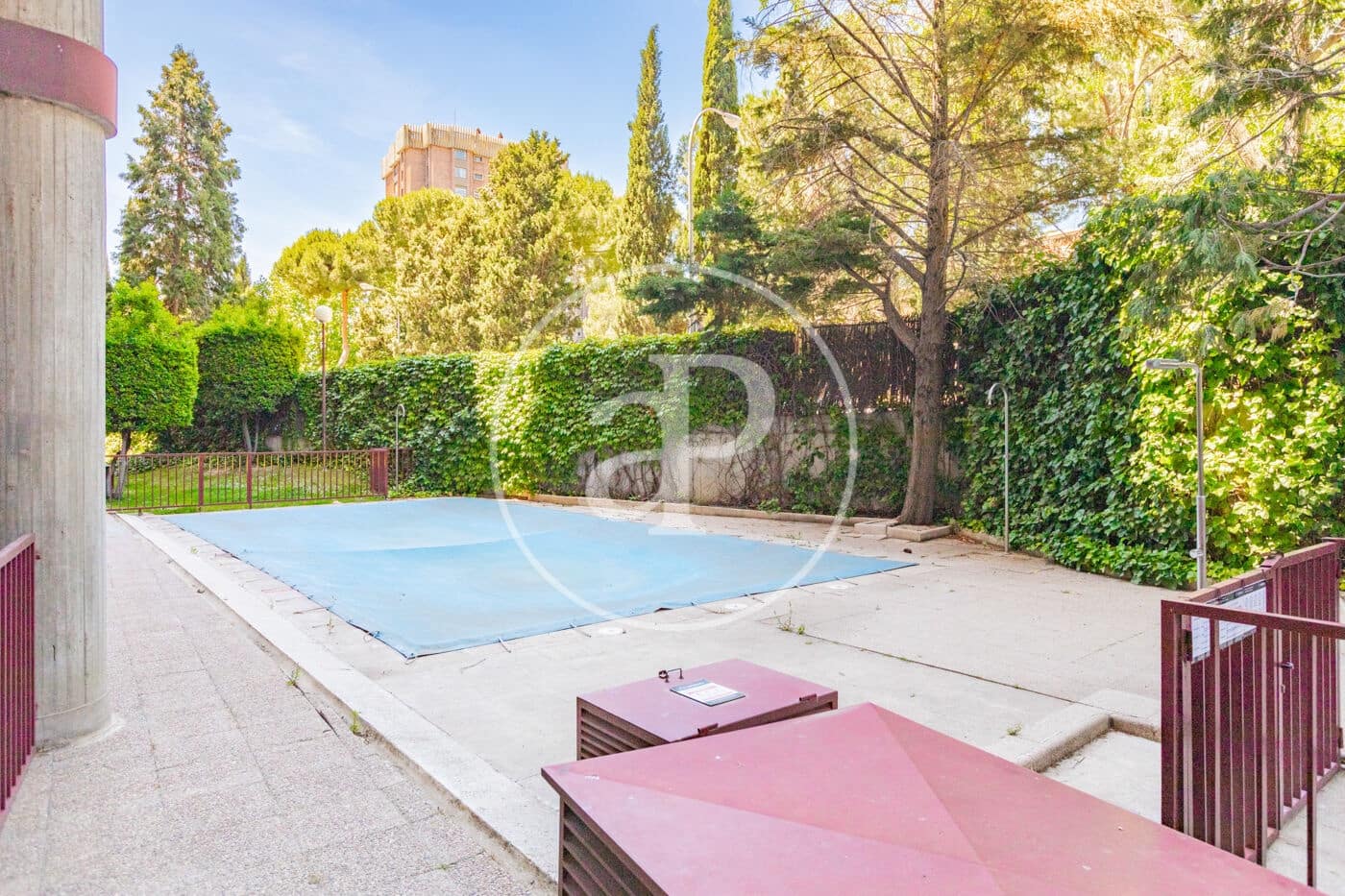 3 bedroom Apartment for rent in Madrid city with pool garage - € 2,700 (Ref: 9851768)