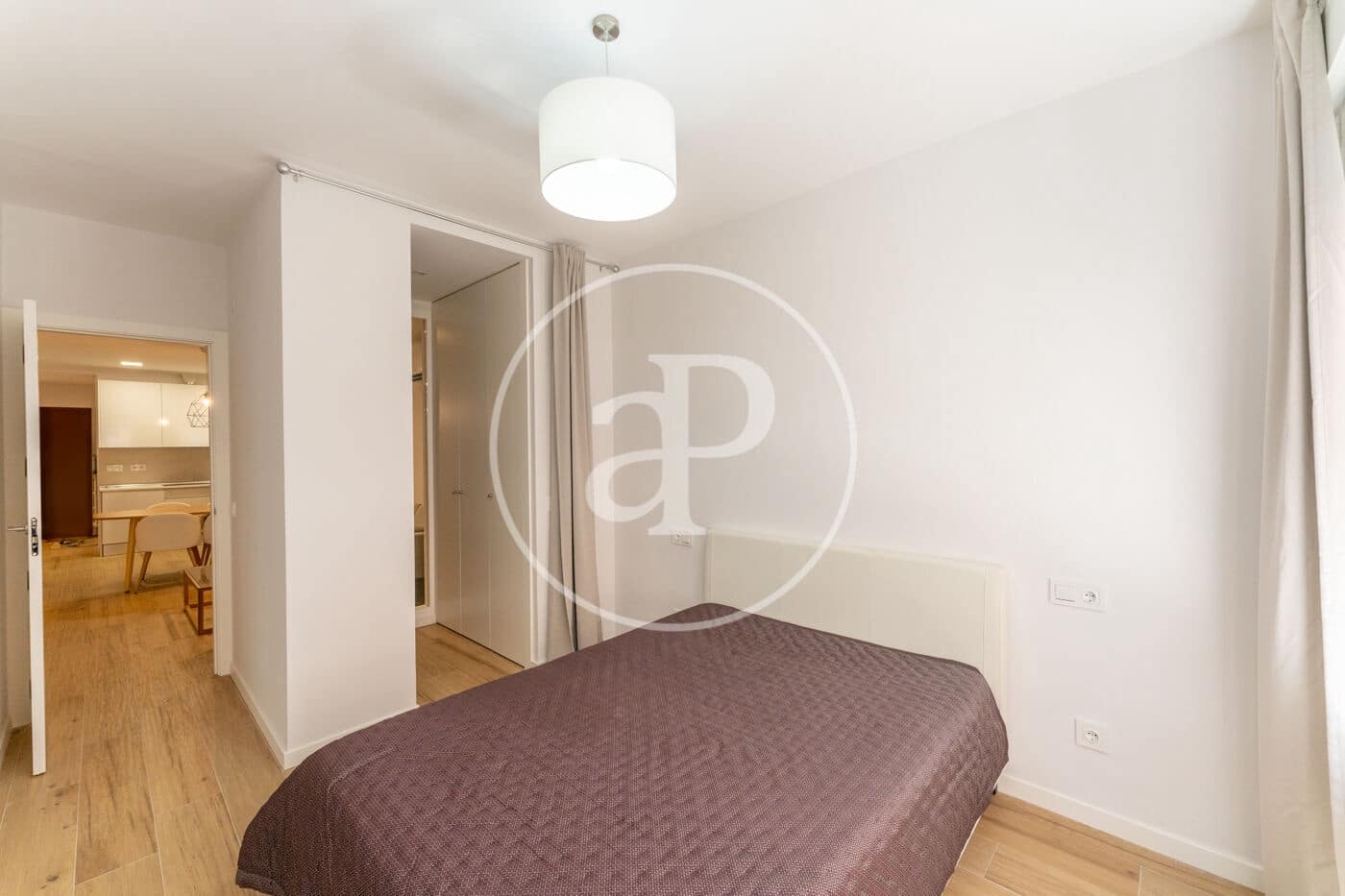 2 soveværelse Lejlighed til leje i Madrid by - € 2.300 (Ref: 9851769)