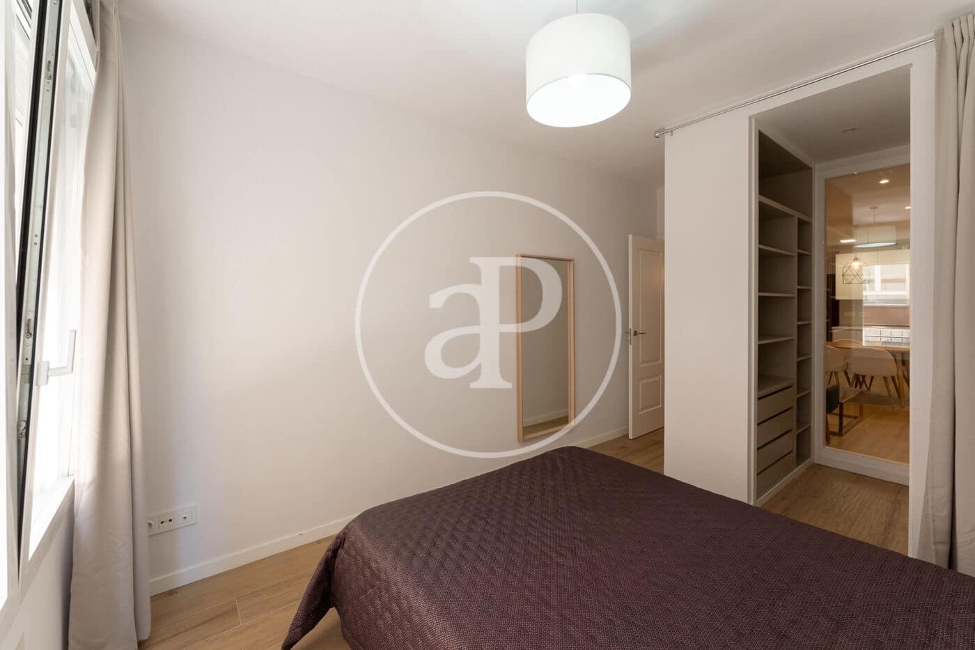 2 soveværelse Lejlighed til leje i Madrid by - € 2.300 (Ref: 9851769)