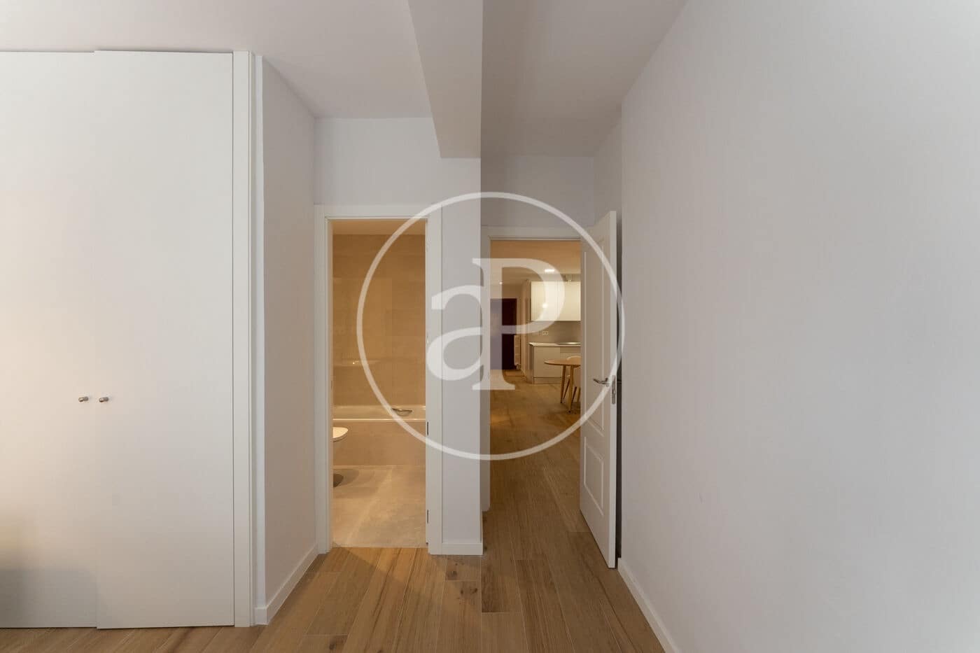 2 soveværelse Lejlighed til leje i Madrid by - € 2.300 (Ref: 9851769)