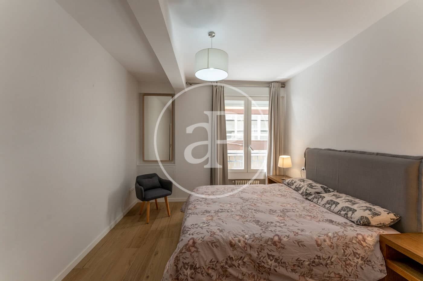 2 soveværelse Lejlighed til leje i Madrid by - € 2.300 (Ref: 9851769)