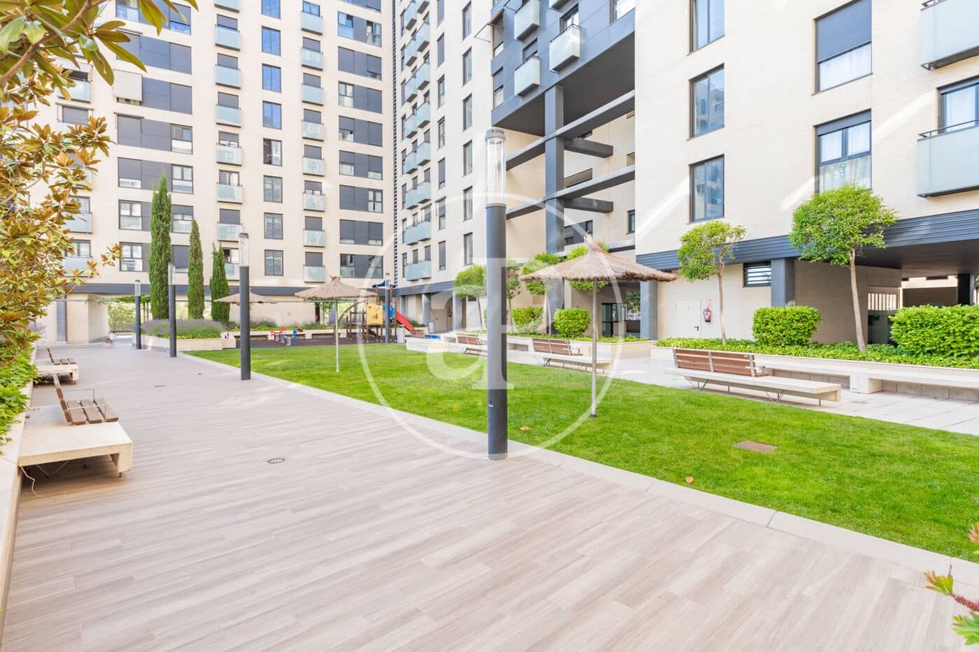 1 Zimmer Apartment zu verkaufen in Madrid Stadt mit Pool - 480.000 € (Ref: 9851770)