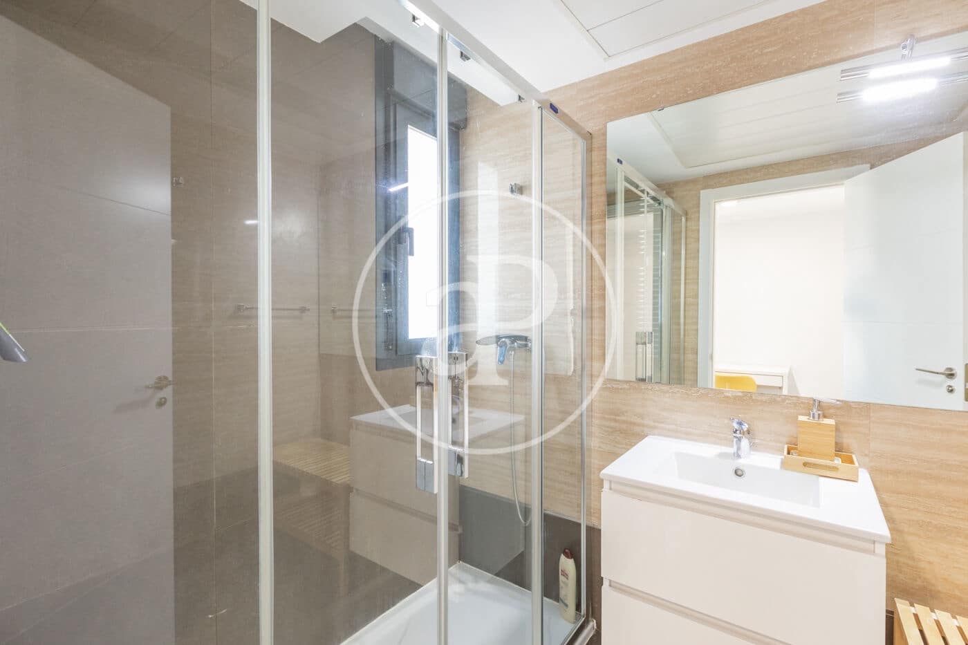 1 Zimmer Apartment zu verkaufen in Madrid Stadt mit Pool - 480.000 € (Ref: 9851770)