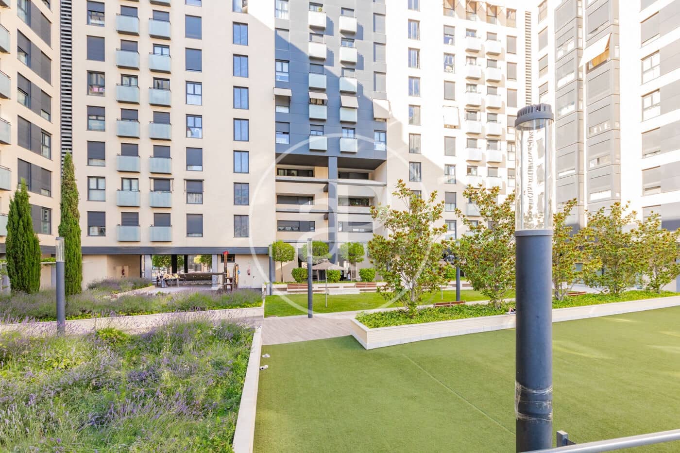 1 Zimmer Apartment zu verkaufen in Madrid Stadt mit Pool - 480.000 € (Ref: 9851770)
