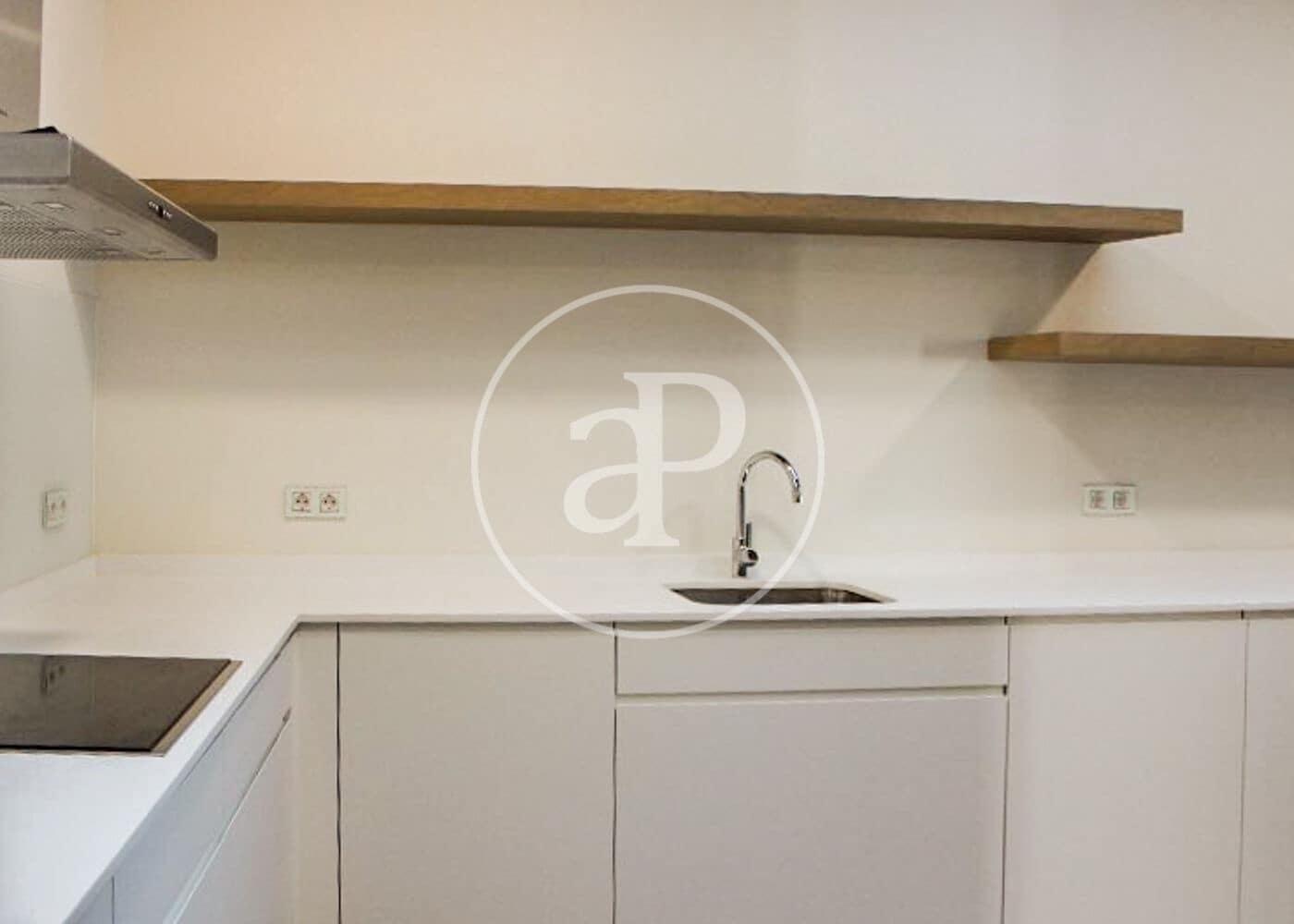 4 soveværelse Villa til leje i Madrid by med swimmingpool garage - € 7.900 (Ref: 9851771)