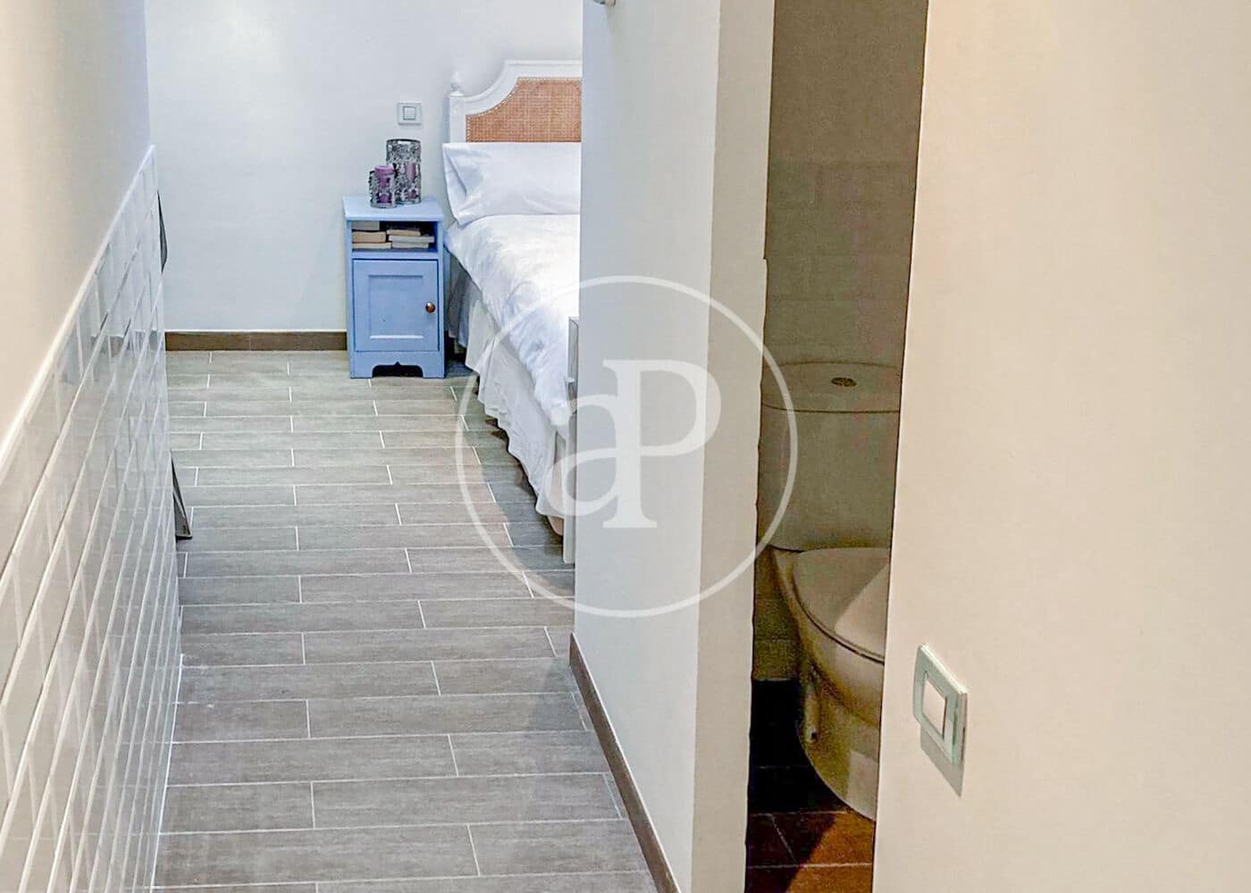 4 soveværelse Villa til leje i Madrid by med swimmingpool garage - € 7.900 (Ref: 9851771)